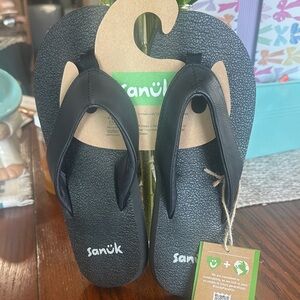 Sanuk Classic Black Sandals